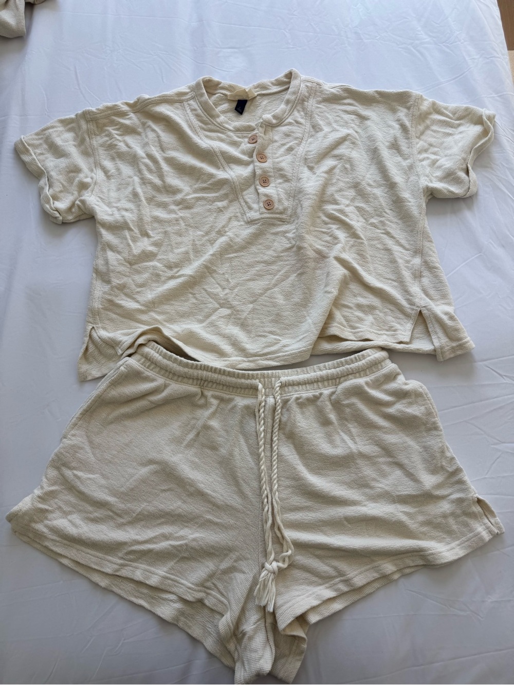Universal Thread Cream Short Sleeve Henley Top & Drawstring Shorts Lounge Set